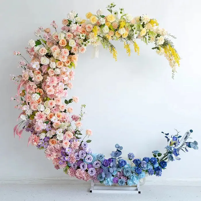 Arco di fiori di luna set per arredamento della proposta di festa di nozze