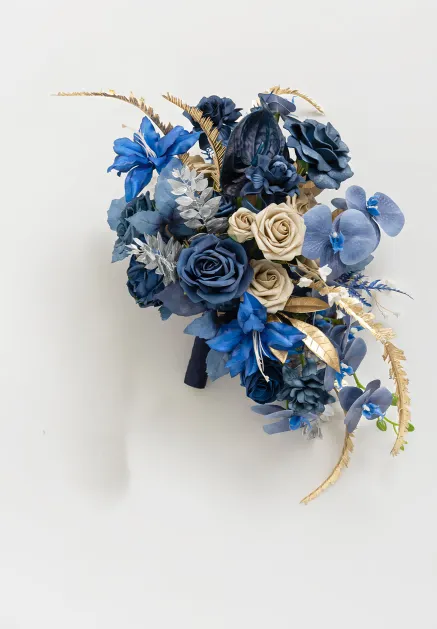 Bouquet Monolith Klein Blue